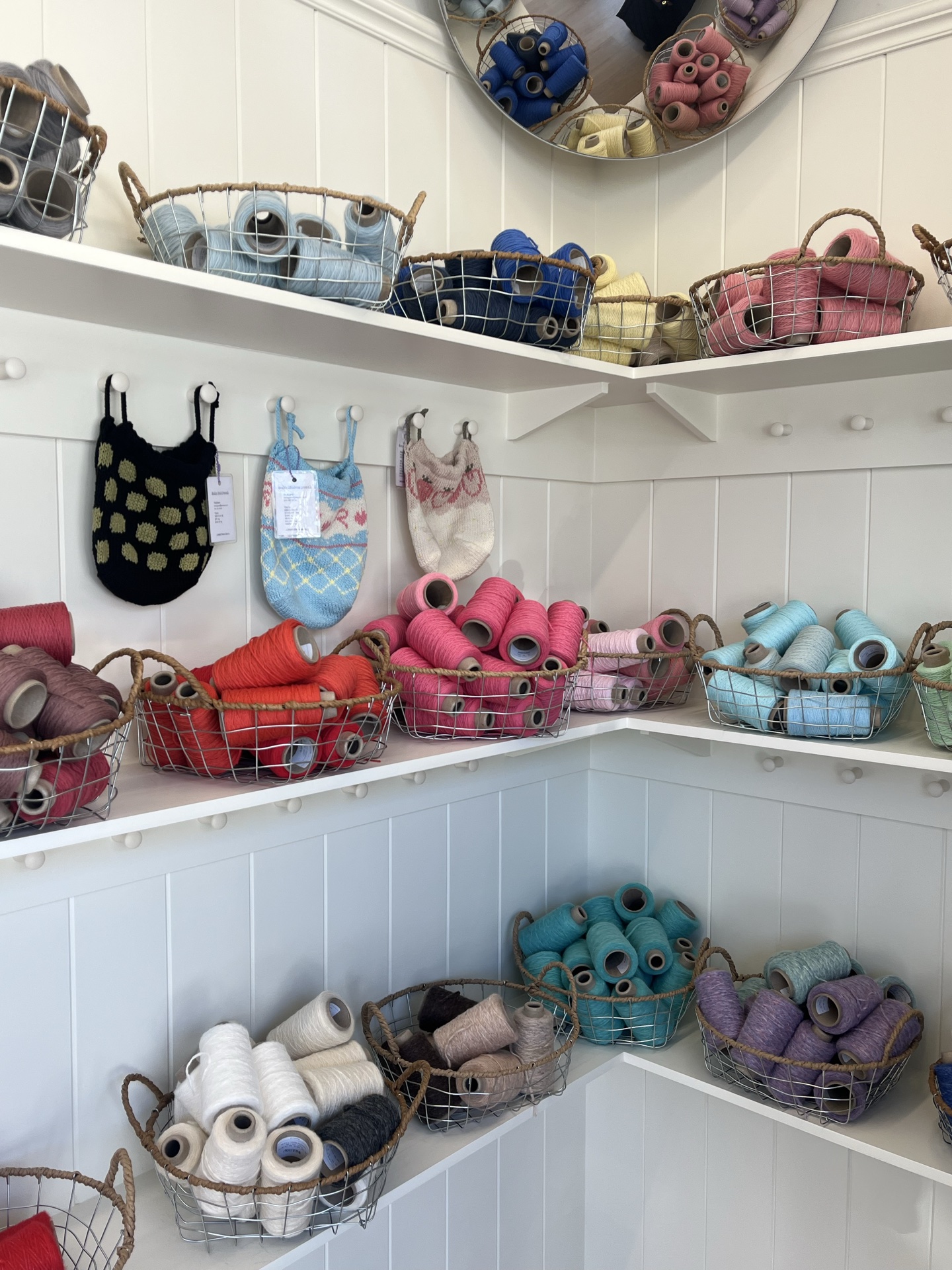 See and shop for K-knitting in Yeonhui-dong! 4